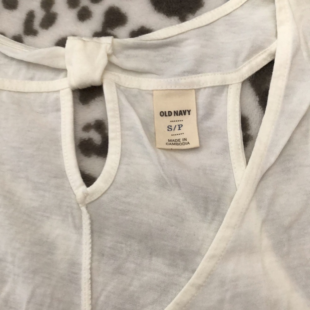 Old Navy Beaded Tank Top in Off White / White Size Small - Picture 6 of 14